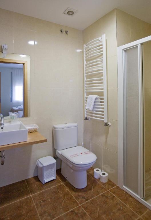 Amolls Restaurant I Habitacions Olot Dış mekan fotoğraf